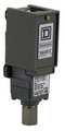 Telemecanique Sensors Pressure Switch, (1) Port, 1/4-18 in FNPT, SPDT, 20 to 675 psi, Standard Action 9012GPG2