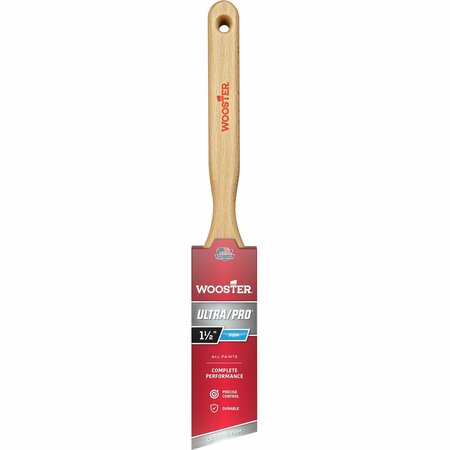 Wooster 1-1/2" Angle Sash Paint Brush, Nylon/Polyester Bristle, Wood Handle 4174-1 1/2