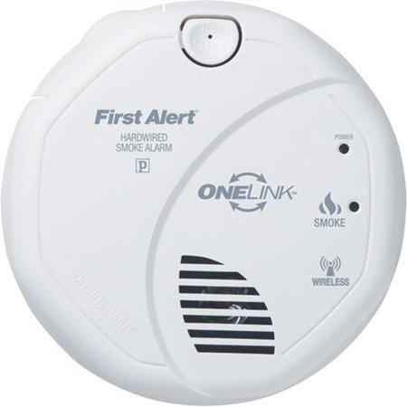 FIRST ALERT Smoke Alarm, Photoelectric Sensor, 85 dB @ 10 ft Audible Alert, (2) AA Batteries, 120V AC SA520B