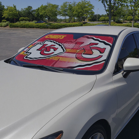 Fanmats NFL Kansas City Chiefs Windshield Sun Reflector 60057