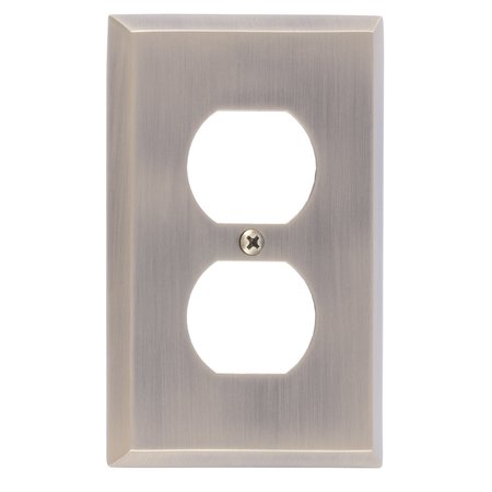BRASS ACCENTS Quaker Single Outlet, Number of Gangs: 1 Antique Brass Finish M07-S4510-609