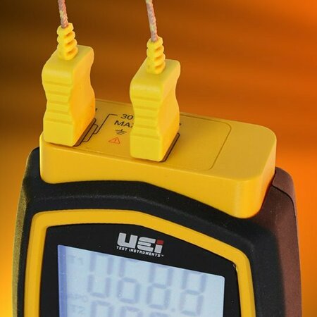 Uei Test Instruments Dual Input Thermometer w/ Nist Certificate DT720-N