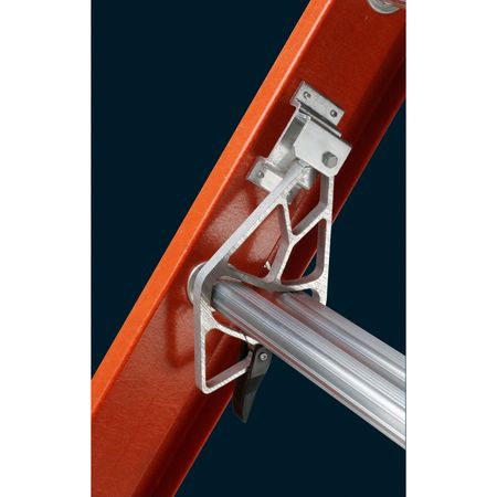 Werner Straight Ladder, Fiberglass, 300 lb Load Capacity D6220-1