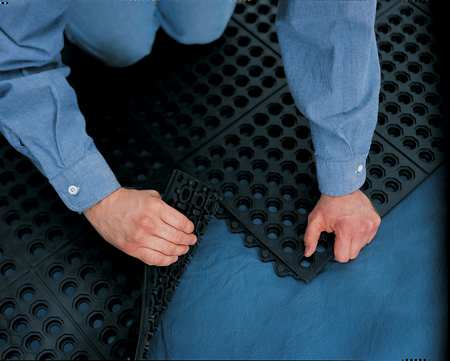 Wearwell Interlocking Antifatigue Mat Tile, Rubber, 3 ft Long x 3 ft Wide, 5/8 in Thick 570