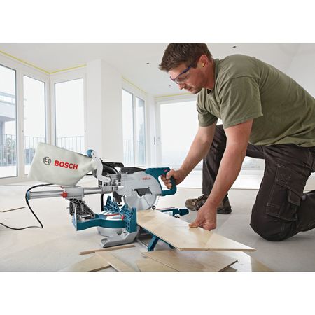 Bosch Corded, Miter Saw Max Blade Speed: 5,600 RPM 5/8 in Arbor Size CM8S