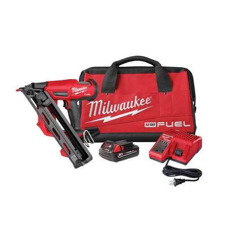 Milwaukee Tool M18 FUEL 15 Gauge Finish Nailer Kit 2839-21CT