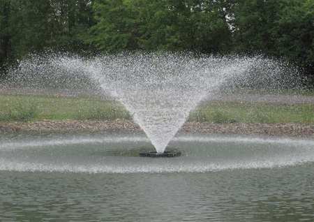 Kasco Pond Aerating Fountain System, 50 In. W 8400VFX200