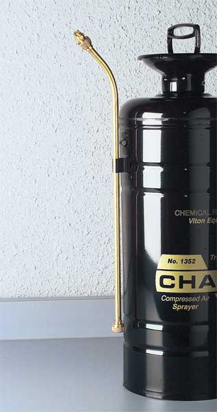 Chapin 3 gal. Handheld Sprayer, Steel Tank, Fan Spray Pattern, 36 in Hose Length, 60 psi Max Pressure 1352