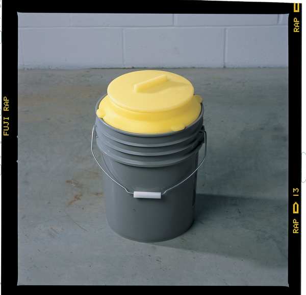 Enpac Safety Pail Funnel Cover 3051-YE