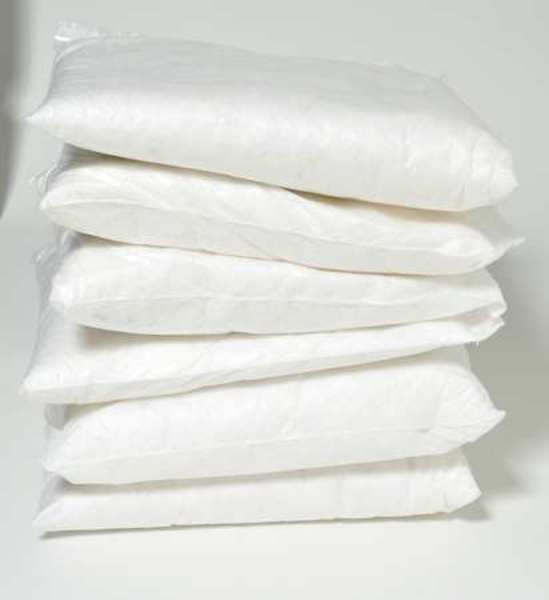 Spilfyter Absorbent Pillow, 39 gal, 18 in x 18 in, Universal, White, Spunbound Polypropylene 150120