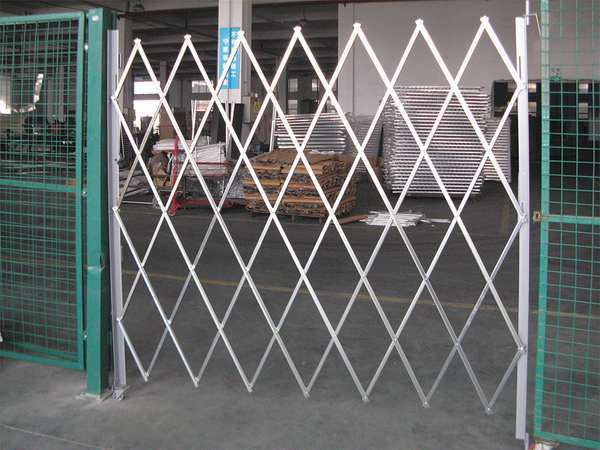 Zoro Select Folding Gate, Single, 6 to 7 ft.W x 7 ft.H 35LF09
