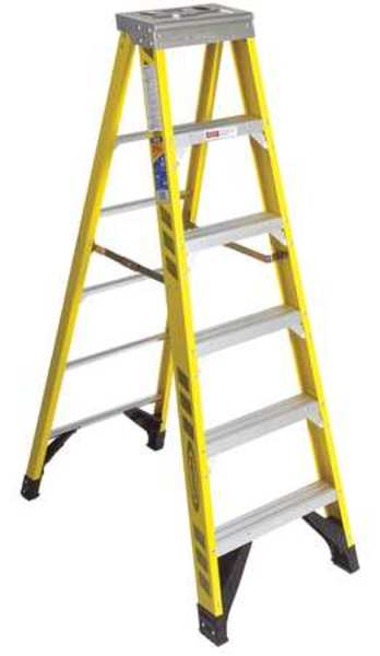 Werner 4 ft Fiberglass Stepladder, 375 lb Capacity 7304