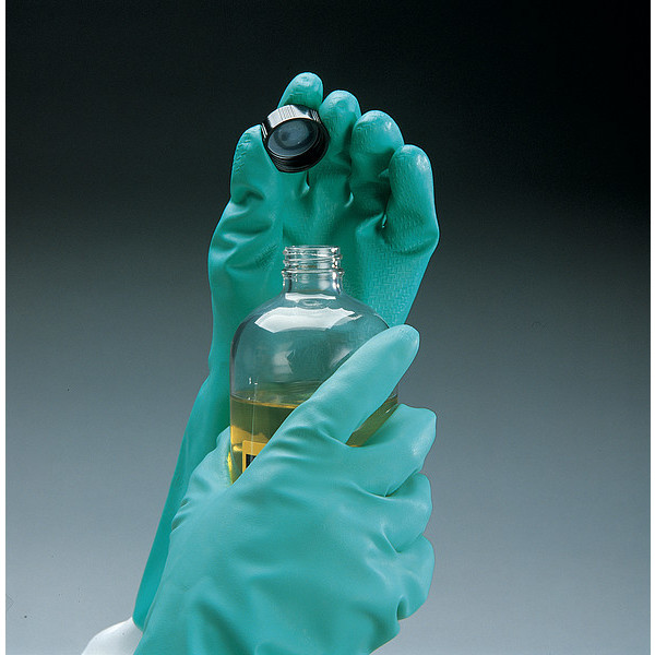 Zoro Select Chemical Resistant Glove, 15 mil, Sz 8, PR 8A969