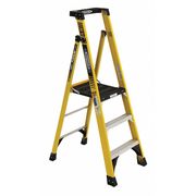 Werner 6 ft Fiberglass Podium Stepladder PD7303