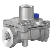 Maxitrol Gas Pressure Regulator, Natural Gas, -40 Degrees  to 205 Degrees F RV47L (1/2")